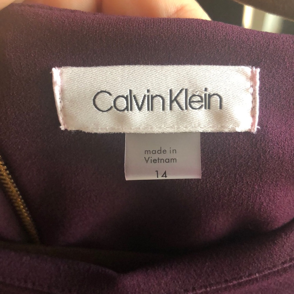 CK Plum Bell-Shaped Sleeved Sheath Dress